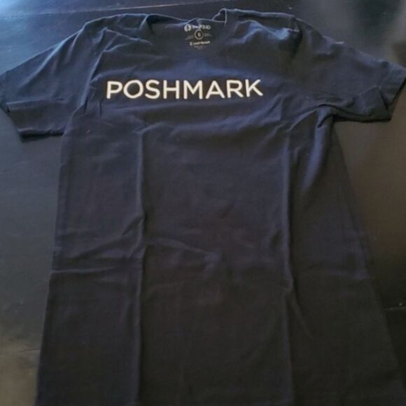 Black T-Shirt Poshmark Swag Small Top Tee Shirt Unisex Women Men Clothes - Picture 1 of 5